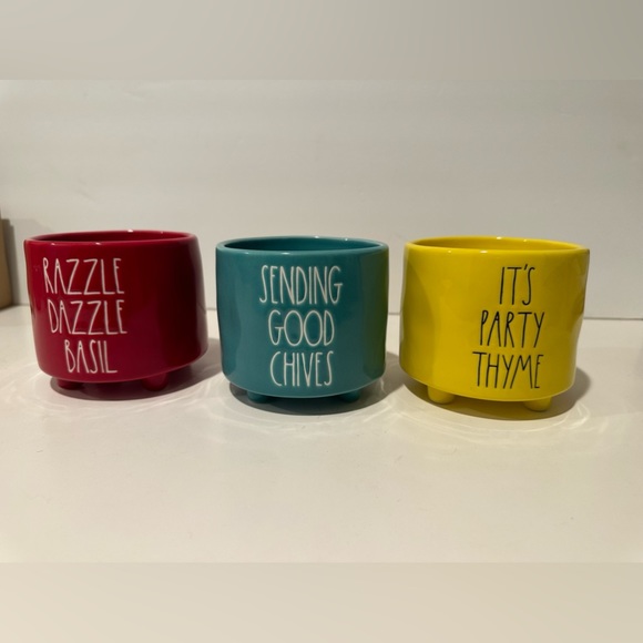 Rae Dunn 3 Planters - Picture 2 of 10